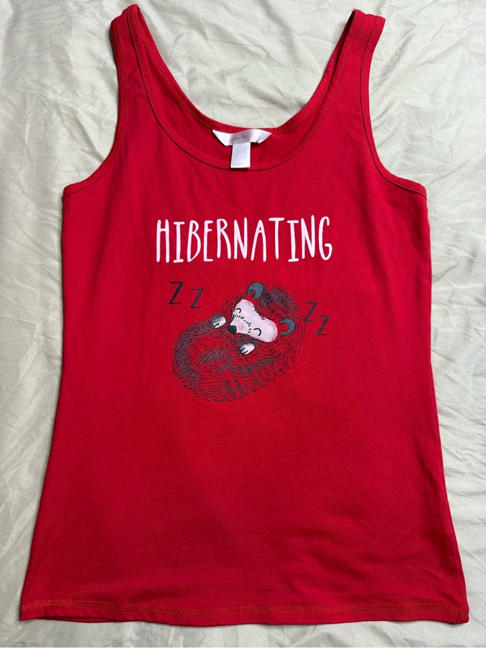🔥2 for $10🔥Urban Heritage Red 'Hibernating' Hedgehog Tank Top Women's Medium